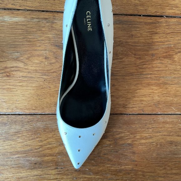 CELINE STUDDED WHITE LEATHER KITTEN HEELS PUMPS - Picture 3 of 7